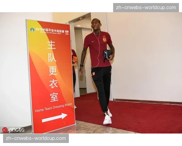 技术报道：主队更衣室空调系统在赛前突发故障，备用供应商在一小时内完成应急替换